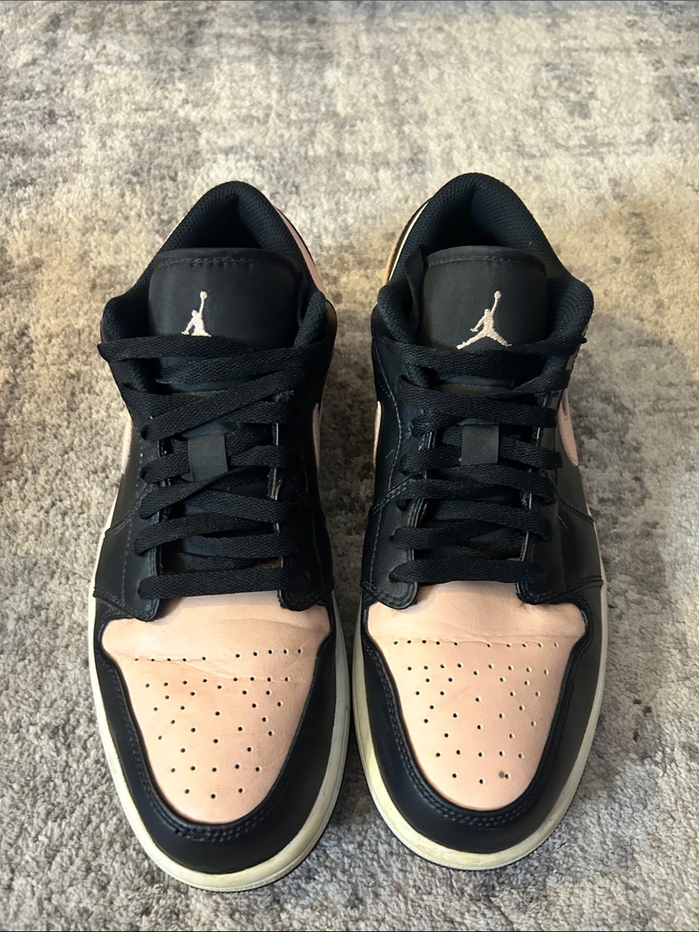 Jordan Low Top Sneakers - Black & Peach